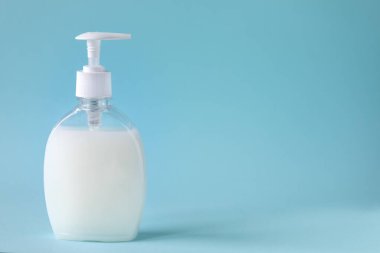 Coronavirus Coronavirus Prevention: El hijyenine karşı korumak için el dezenfektanı jeli.