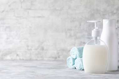 Coronavirus Coronavirus Prevention: El hijyenine karşı korumak için el dezenfektanı jeli.