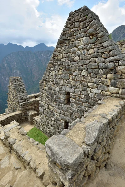 ซากปรักหักพังของหมู่บ้าน Machu-Picchu — ภาพถ่ายสต็อก