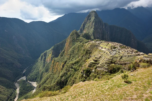 Machu Picchu montagnes — Photo