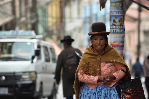 Mulheres na rua de La Paz, Bolívia — Fotografia de Stock