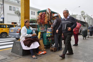 İnsanlar sokakta Lima, Peru
