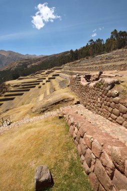 İnka duvarı köyün Chinchero, Peru