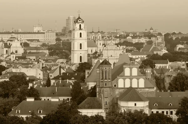 Vilnius panorama da cidade velha — Fotografia de Stock