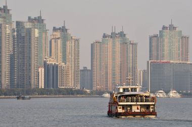 Pudong bölgesi görünümünden Bund