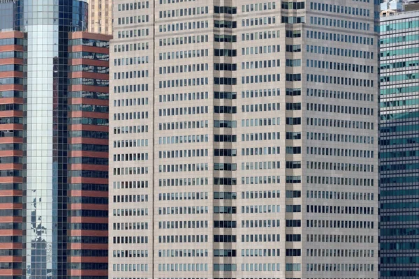 Edifícios modernos de escritórios de negócios — Fotografia de Stock