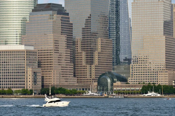 Вид на Манхэттен из Джерси-Сити — стоковое фото