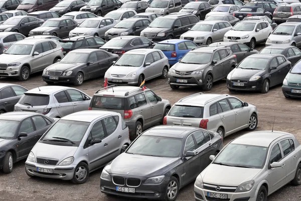 Car parking in Vilnius — Stock Photo, Image