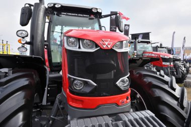 Massey Ferguson traktör