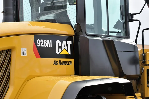 Caterpillar veículo de equipamentos pesados e logotipo — Fotografia de Stock