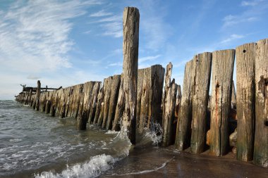 Baltık Denizi 'ndeki eski rıhtım