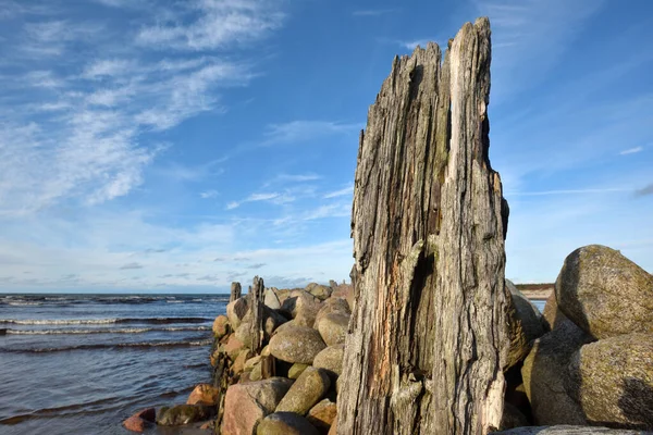 Oude pier aan de Oostzee — Stockfoto