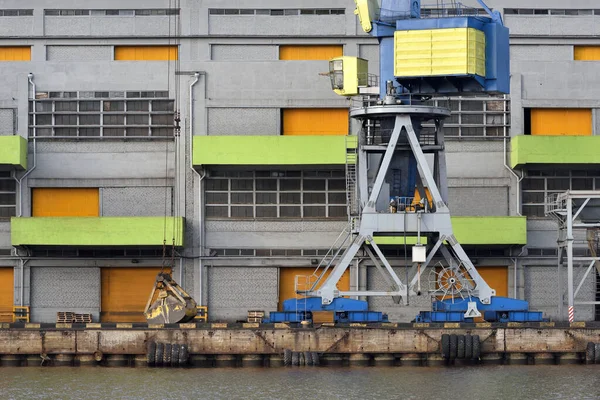 Landskap i hamnen och hamnen — Stockfoto