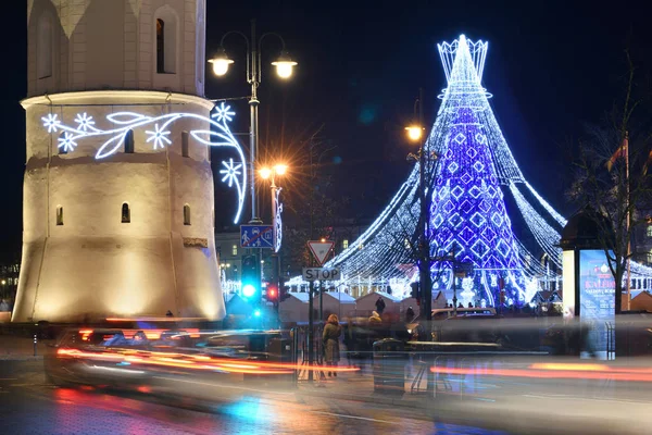 Arbre de Noël et marché de Noël à Vilnius — Photo