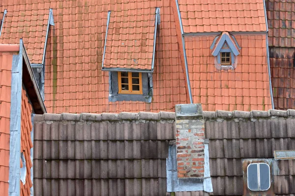 Los tejados del casco antiguo histórico de Quedlinburg — Foto de Stock