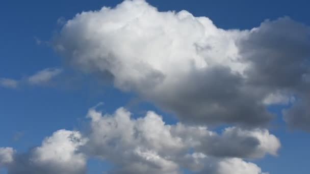 Nuages et ciel intemporel, Nuages blancs Ciel bleu, Vol au-dessus des nuages 