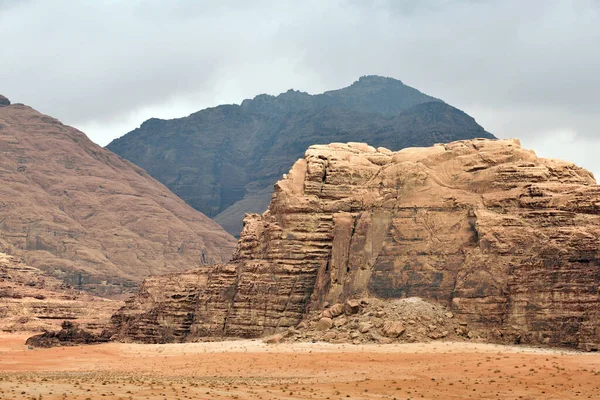 Wadi Rum Stenöken Wadi Rum Dal Inskuren Sandsten Och Granitsten — Stockfoto