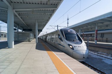 İBB yüksek hızlı hızlı tren Yanjixi tren istasyonu, Jilin, Çin görünümünü