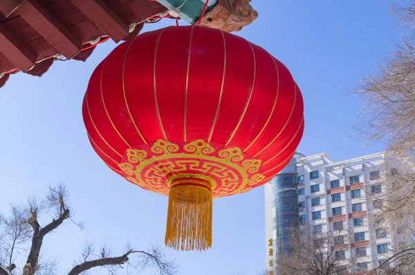 Rode ronde Chinese traditionele papieren lantaarn lampenkappen — Stockfoto