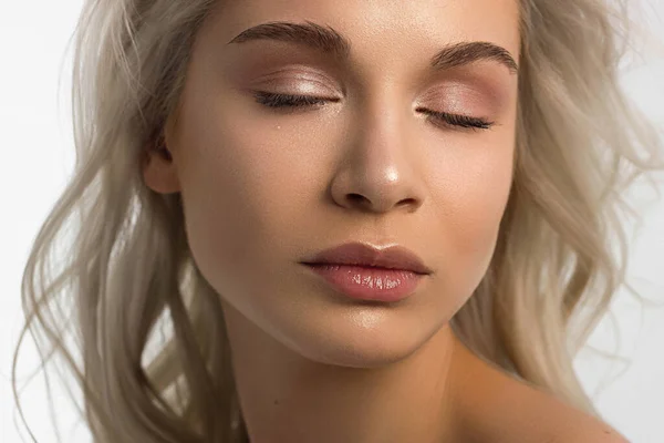 Primo Piano Ritratto Una Donna Con Capelli Lisci Sviluppo Dolce — Foto Stock