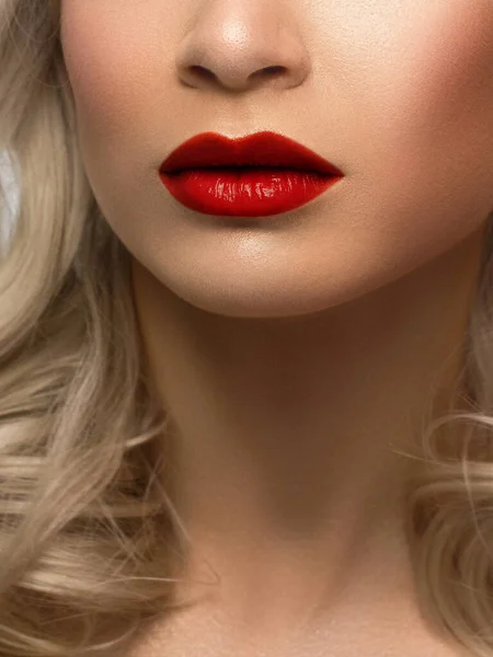 Close Woman Lips Fashion Natural Beige Lipstick Makeup Macro Sexy — Stock Photo, Image