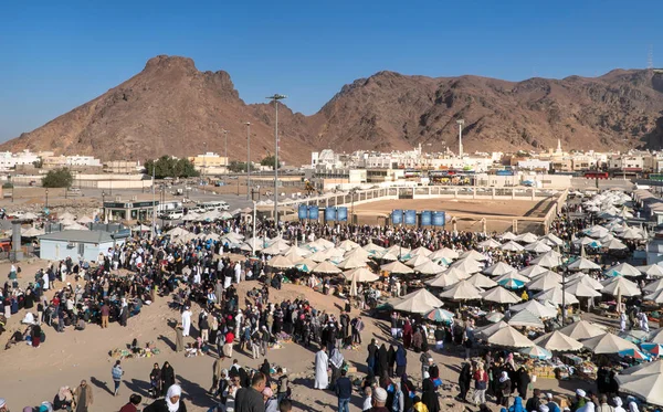 Montagna Uhud è uno dei luoghi storici della storia islamica . — Foto Stock