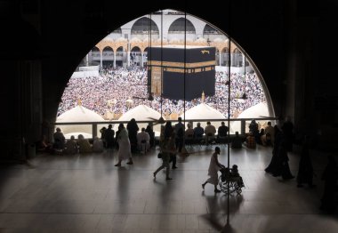 Muslims gathered in Mecca of the world's different countries. clipart