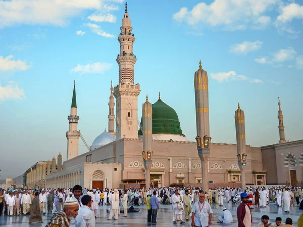 Nabawi moskee, medina, saudi-Arabië — Stockfoto