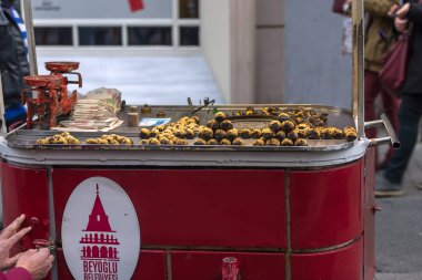 durak üzerinde kestane.