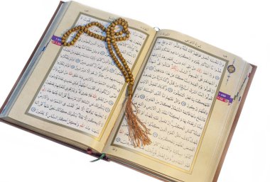 Kerim üzerine Müslüman tespih