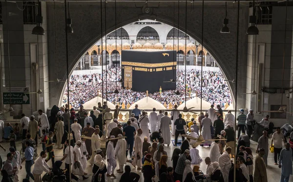 Mecca Saudi Arabia Januari Een Silhouet Van Kabe Moslims Die — Stockfoto