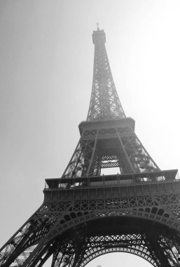 Eyfel Kulesi siyah beyaz