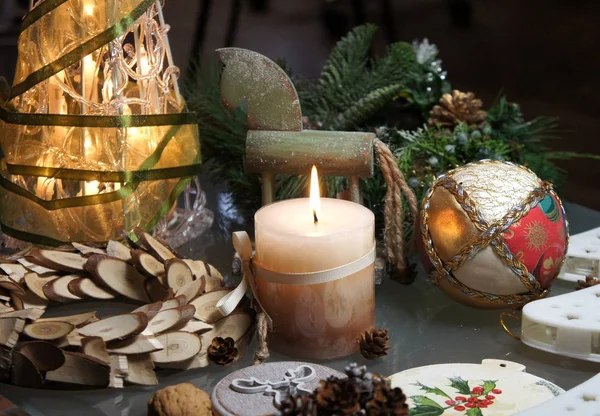 Hermosas decoraciones de Navidad — Foto de Stock