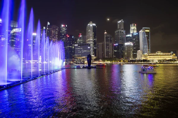 Singapur 2018 Laser Show Nabrzeżu Marina Bay Wieczorem Pokaz Laserowy — Zdjęcie stockowe