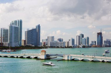 Miami, ABD, 03/19/2016, Miami waterfront. Setin bir kartvizit keyifli bu şehir her ziyaretçiye bilinen Miami, olduğunu.