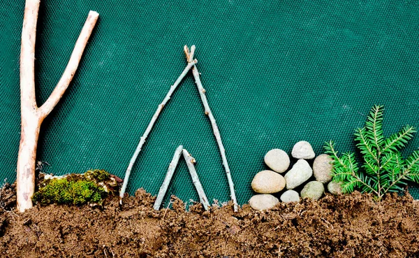 Camping i skogen — Stockfoto