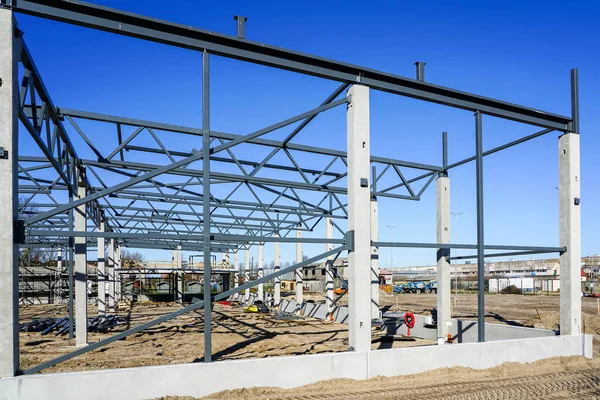 Steel Frame New Modern Building Reinforced Concrete Supports Construction — Stock Photo, Image