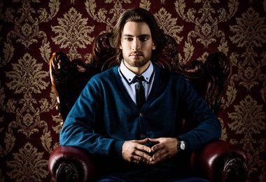 Beyefendi, bir iskemle