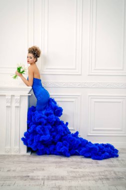 Mavi gelin. Lüks, zengin yaşam tarzı. 