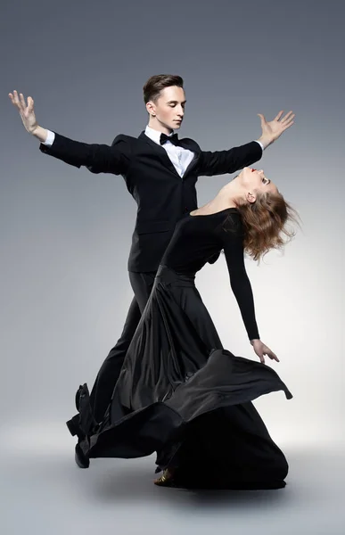 classical tango dancing