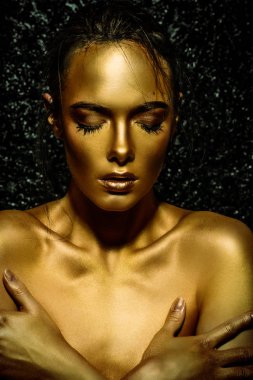 Metalik vücut Parlatıcı