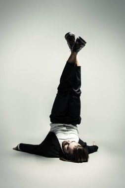 başaşağı modellemek