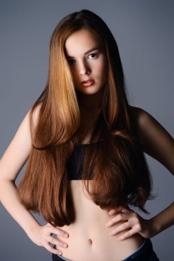 güzel uzun saçları