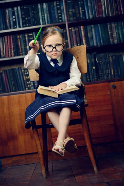 bir öğretmen gibi arıyorsunuz