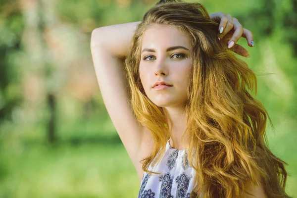 dalgalı güzel saç