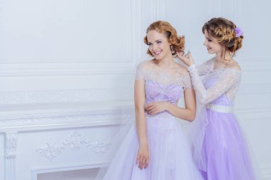 iki güzel nişanlım