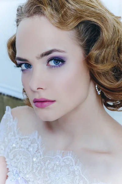 güzel gelin portresi