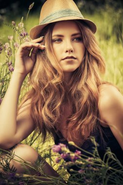 sepya stilize portre