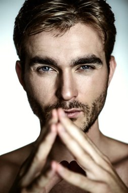seksi görünümlü adam