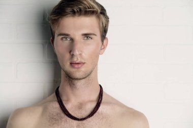 Erkek vücut bakımı